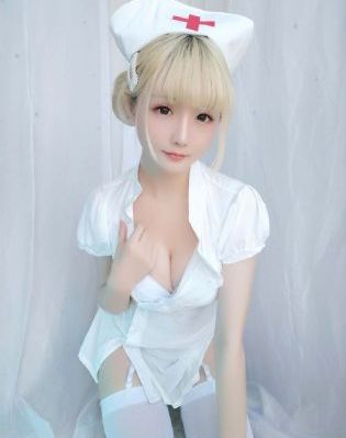 制服丝袜中文_BD高清完整版