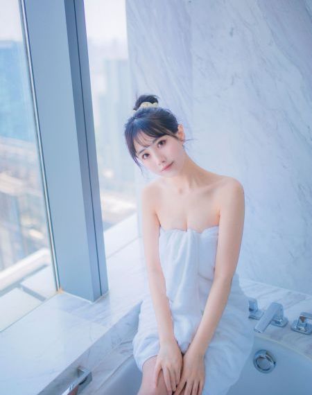 少妇爆乳无码专区av无码_720日韩电影在线
