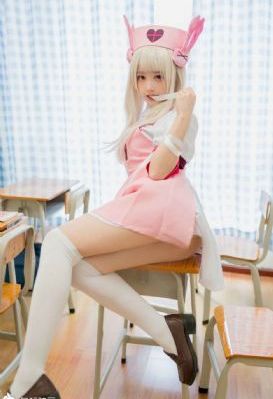 ass韩国美女丰满pics_超清免费观看电视剧